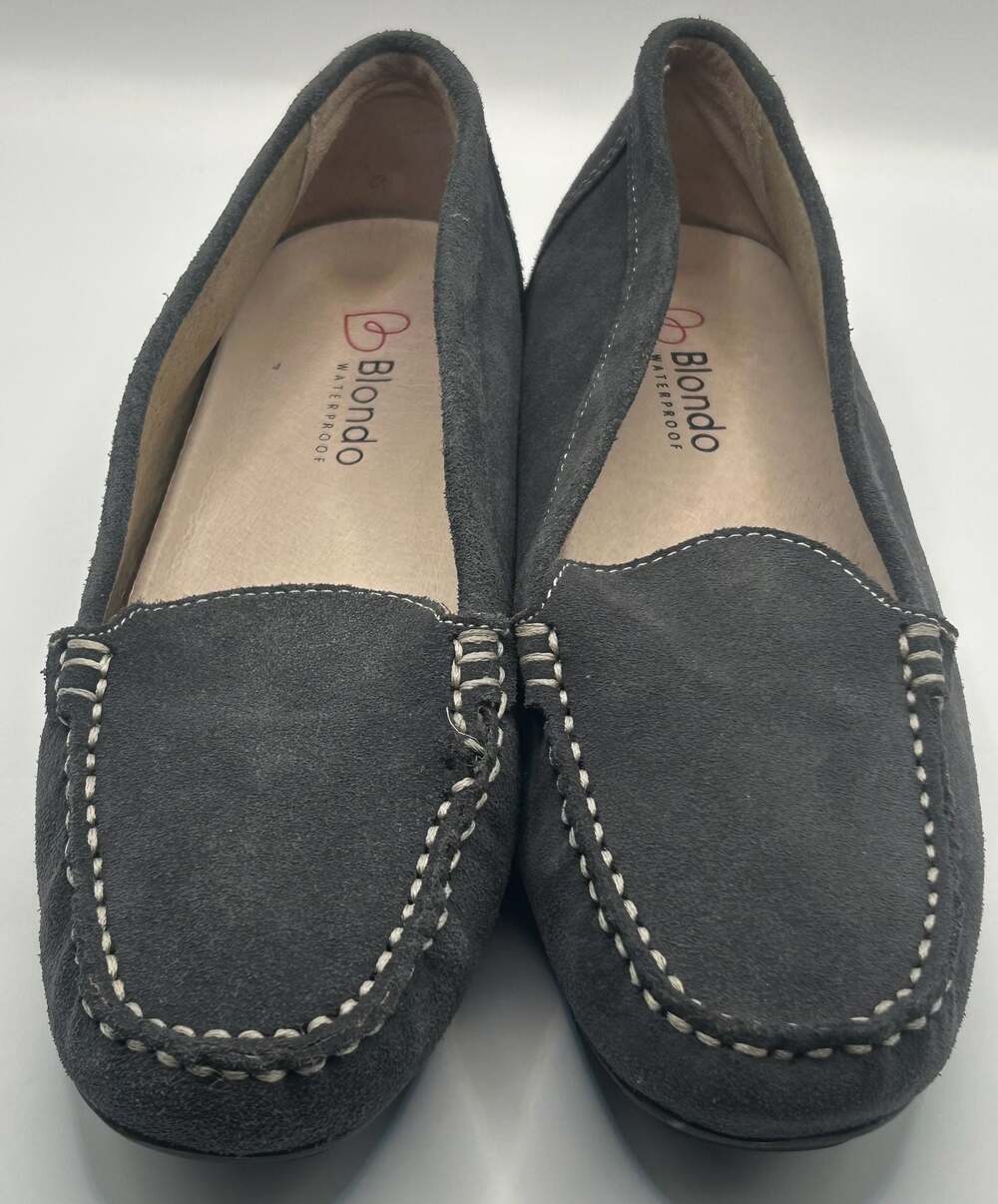 Blondo Waterproof Grey Suede Leather Moccasin Loafers Size 8M